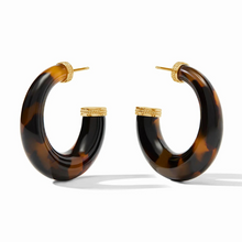 Load image into Gallery viewer, Madison Statement Hoop Tortoiseshell-becket hitch
