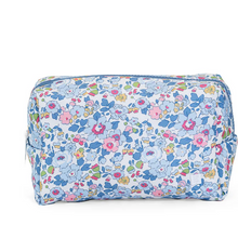 Load image into Gallery viewer, Bridgehampton Floral Luxe Puffer Cosmetic Bag
