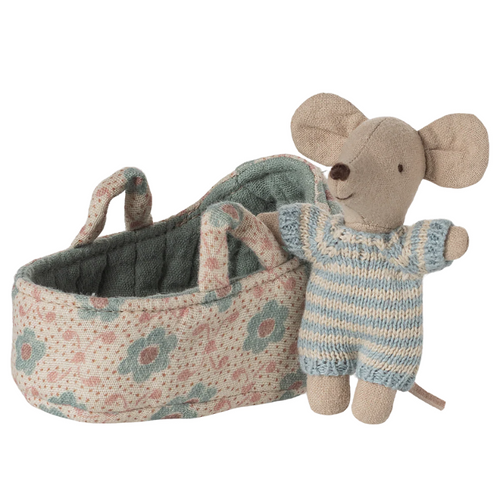 Baby Blue Mouse in Carry Cot - Becket Hitch
