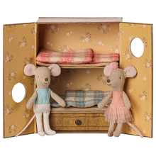 Load image into Gallery viewer, Ballet Mice Dance Studio - Becket Hitch
