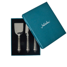 Load image into Gallery viewer, Berry &amp; Thread Cheese Knife Assorted Set-Becket Hitch
