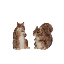 Load image into Gallery viewer, Clever Creatures Squirrel Salt and Pepper Set-Becket Hitch
