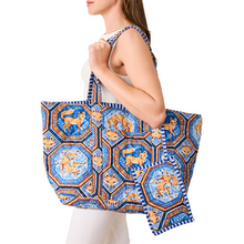 Load image into Gallery viewer, Fancy Fox Weekend Tote with Pouch-Becket Hitch
