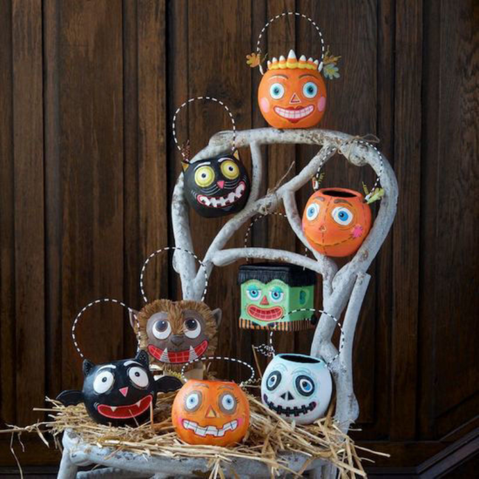 Halloween Mini Buckets-Becket Hitch