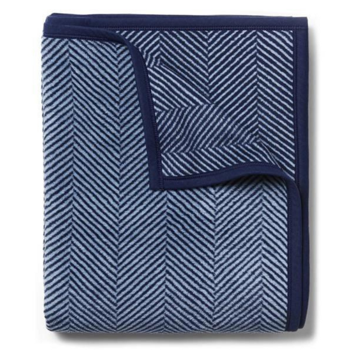 Harborview Herringbone Navy Blanket Original - Becket Hitch