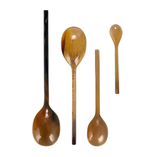 Load image into Gallery viewer, Horn Measuring Spoons - Becket Hitch
