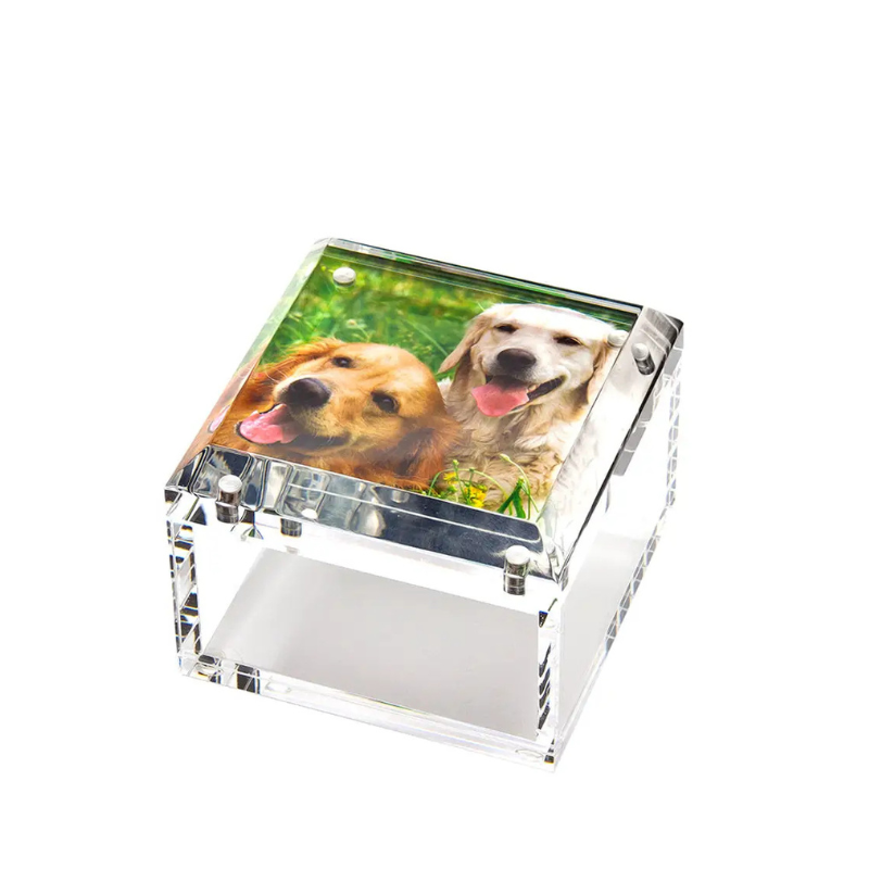 Photo Box 4 x 4 Clear - Becket Hitch