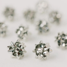 Load image into Gallery viewer, Silver Present Bows - Becket Hitch

