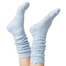 Load image into Gallery viewer, Slouchy Marshmallow Socks in Heather Spring Lake-Becket Hitch
