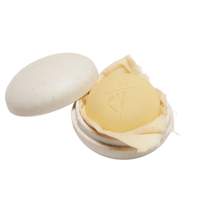 The Travel Case - Becket Hitch