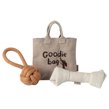 Load image into Gallery viewer, Toy Pet Supply - Becket Hitch
