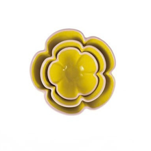 Load image into Gallery viewer, Yellow Flower Bowls - Becket Hitch
