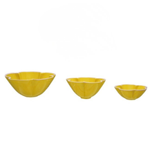 Load image into Gallery viewer, Yellow Flower Bowls - Becket Hitch
