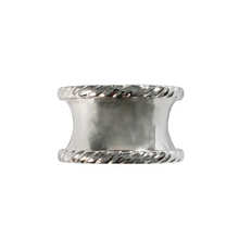 Load image into Gallery viewer, Graham Napkin Ring-Becket Hitch
