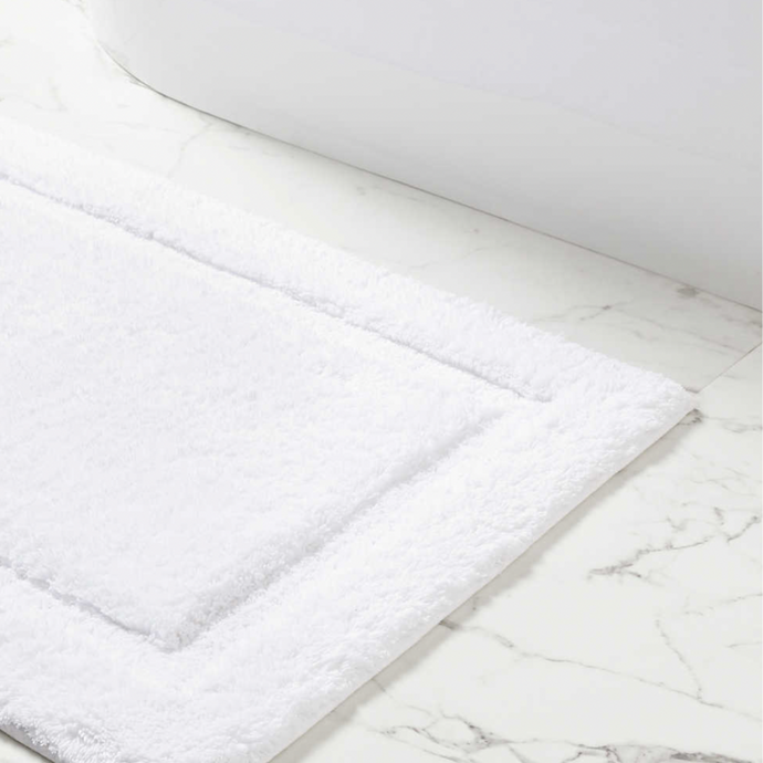 Classic White Bath Rug-Becket Hitch